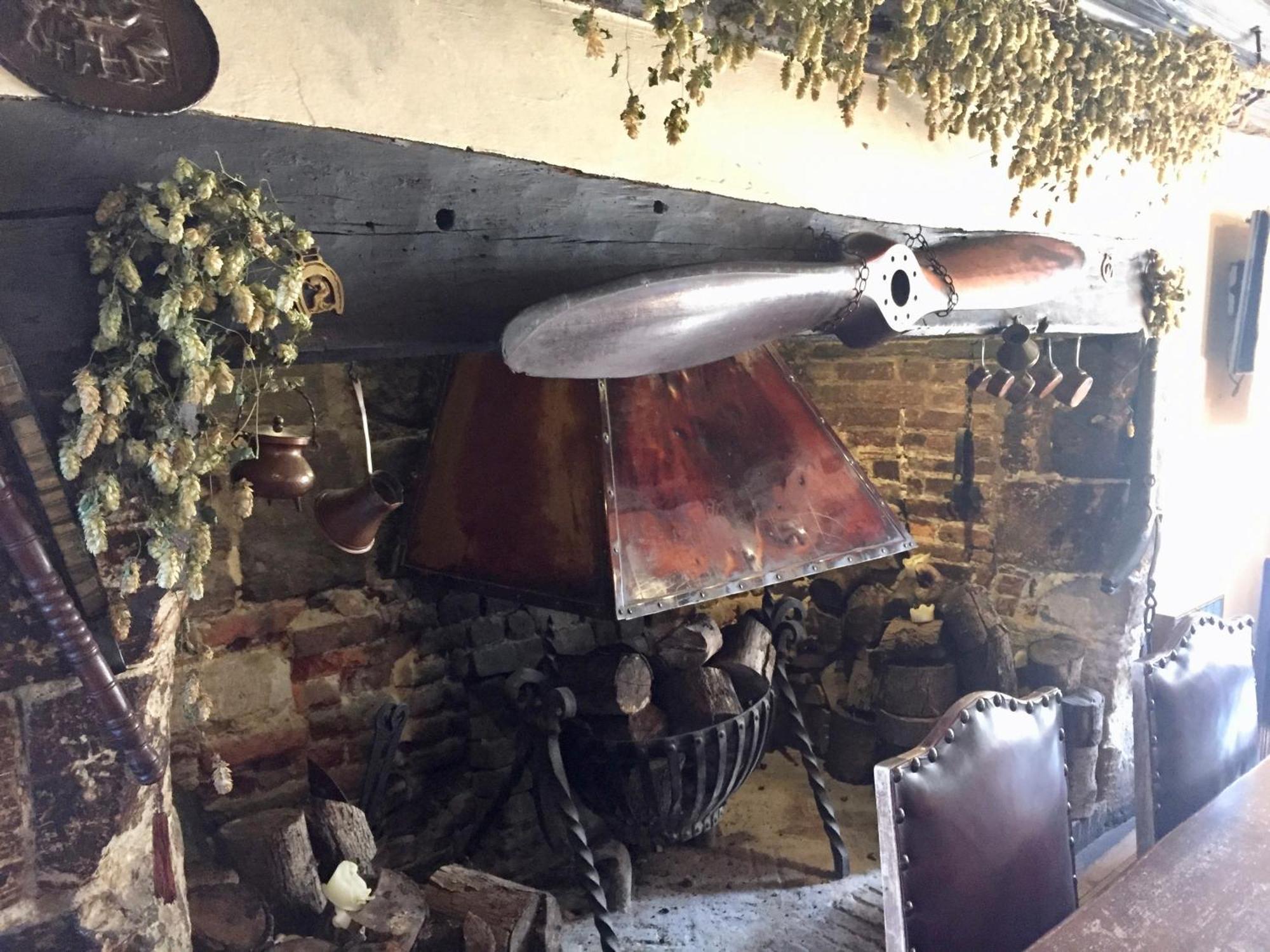 The George Inn アルフリストン エクステリア 写真